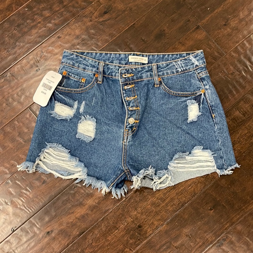 Hammer Jeans denim shorts from Dress Up Boutique